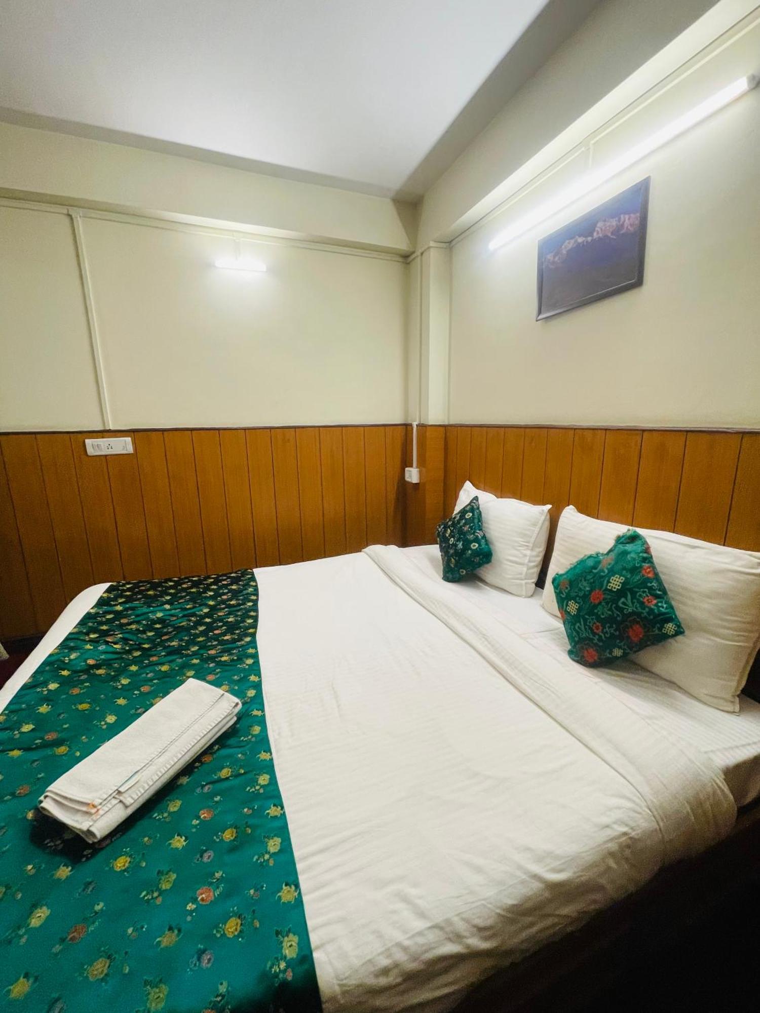 Hotel City House By Hsot Nagla Dhimar Ngoại thất bức ảnh